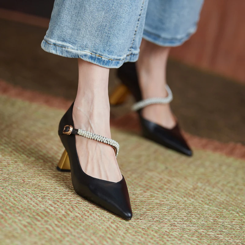 

MORAZORA 2021 Plus Size 33-43 Party Wedding Shoes Genuine Leather Pumps Women Summer Shallow Ladies High Heels Shoes