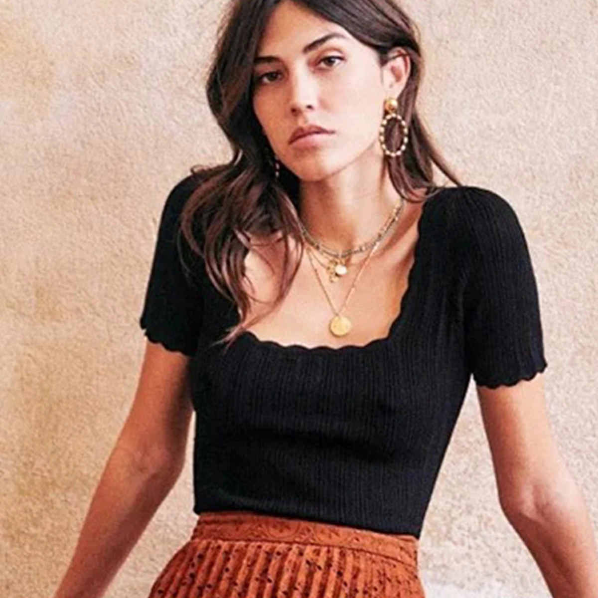 Блузка женская однотонная с коротким рукавом элегантная шикарная Повседневная