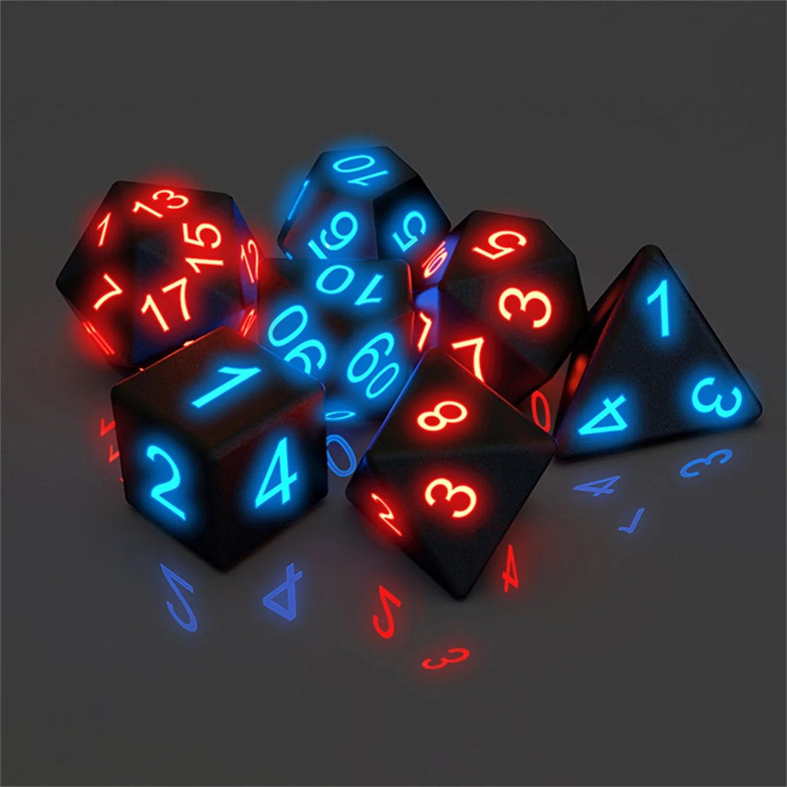 

7pcs/set The Electronic Dice D20 Glow Led Dices Magic Trick Pixels Dnd Role Playing Game Mtg Table Party Juguete For Adult