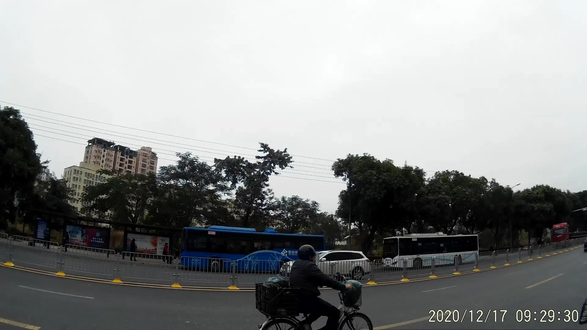 للبيع الصيد الحركة كاميرا الفيديو خوذة جبل صغير مقاوم للماء عمل كاميرا فيديو HD 1080P واي فاي عمل وكاميرا رياضية