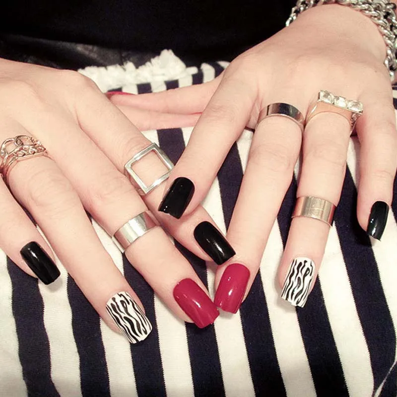 style9 24 шт./упаковка, красивые накладные ногти с клеем, короткие, с золотыми большими блестками, накладные ногти для девушек, черные, вечерние, акриловые ногти - Цвет: style9