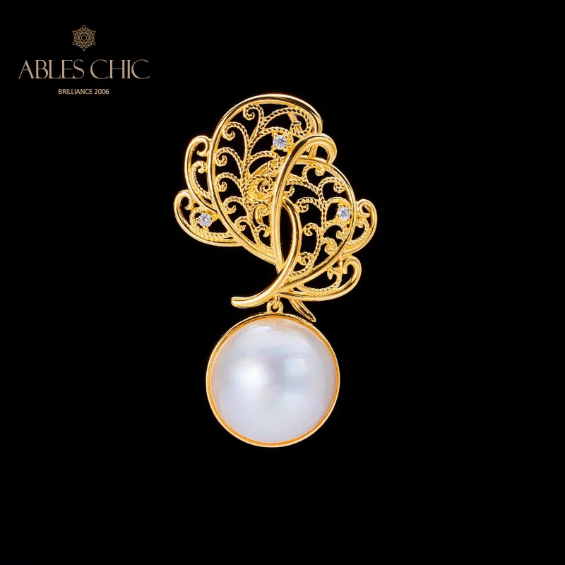 

Solitaire Mabe Pearl 18K Gold Tone Filigree Leaf Pendant Solid 925 Silver Elegant Floral CZ Paved Necklace C11N3S25820