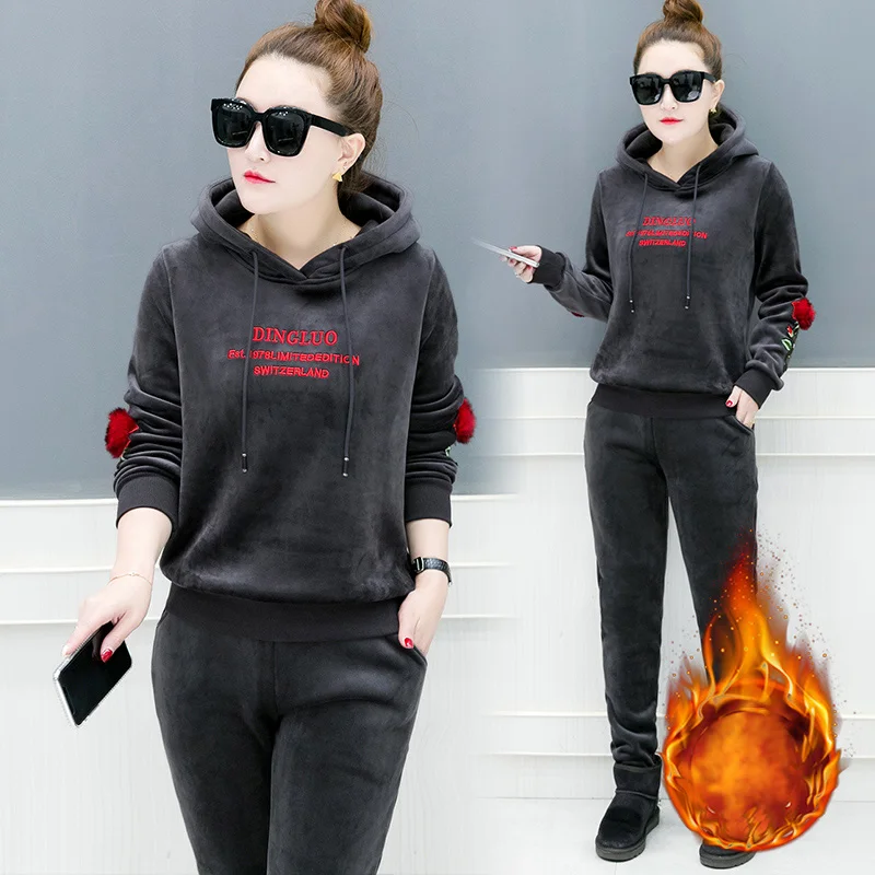 Теплый костюм женский спортивный 2019 новый осенний и зимний плюс толстый