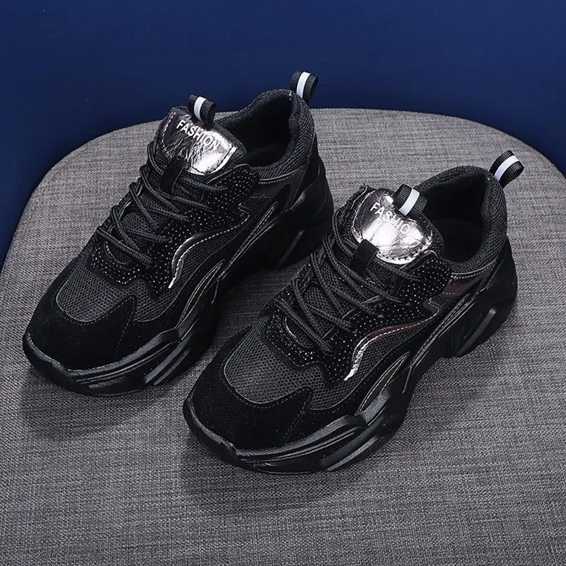 

Autumn New Chunky Sneakers Thick Bottom Increased Retro Black Casual Shoes Female Lace Up Platform Women Shoes Woman Plus Size