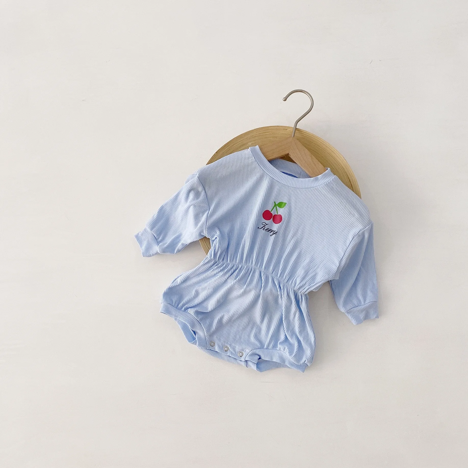 Одежда для маленьких девочек и мальчиков боди 2020 новый полосатый комбинезон с