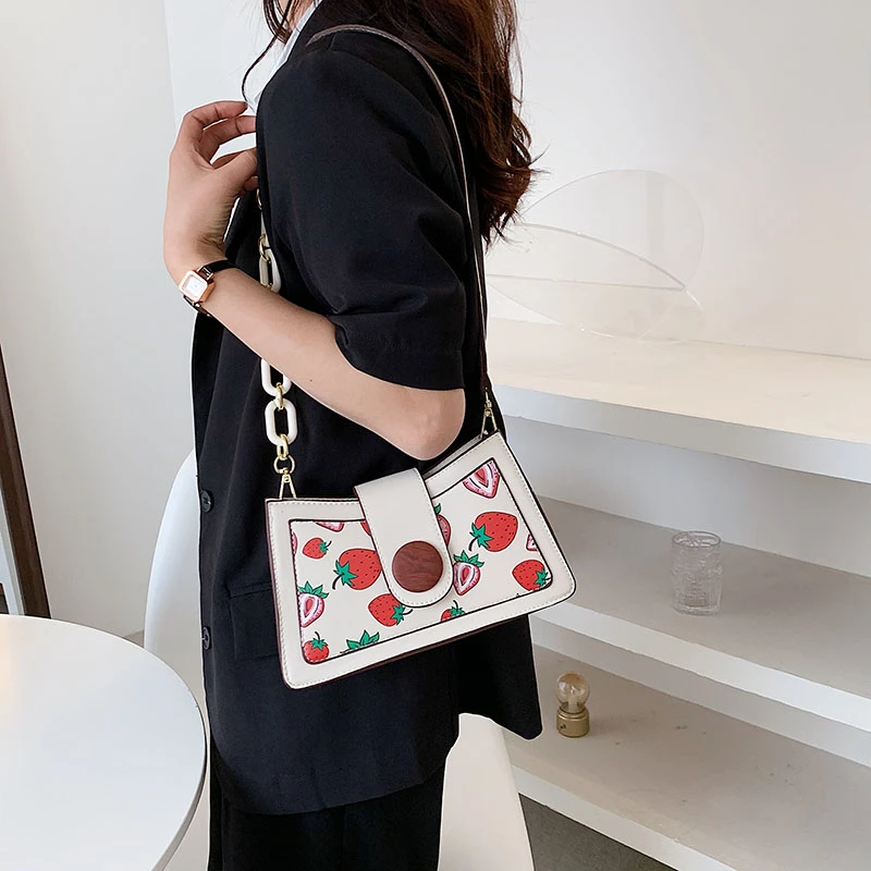 

Fashion Women Cartoon Strawberrys Printing Underarm Bag PU Leather Ladies Casual Shoulder Bag Luxury Designer Purses And Handbag