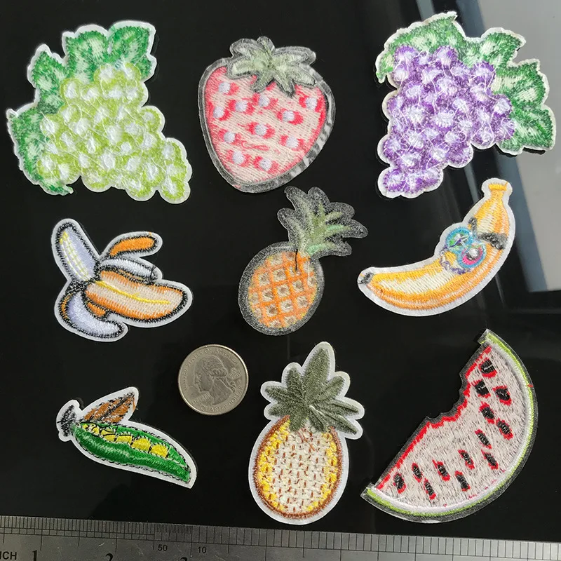 Сладкая кукуруза клубника овощей Furit патч еда значки железа и завязками на банте