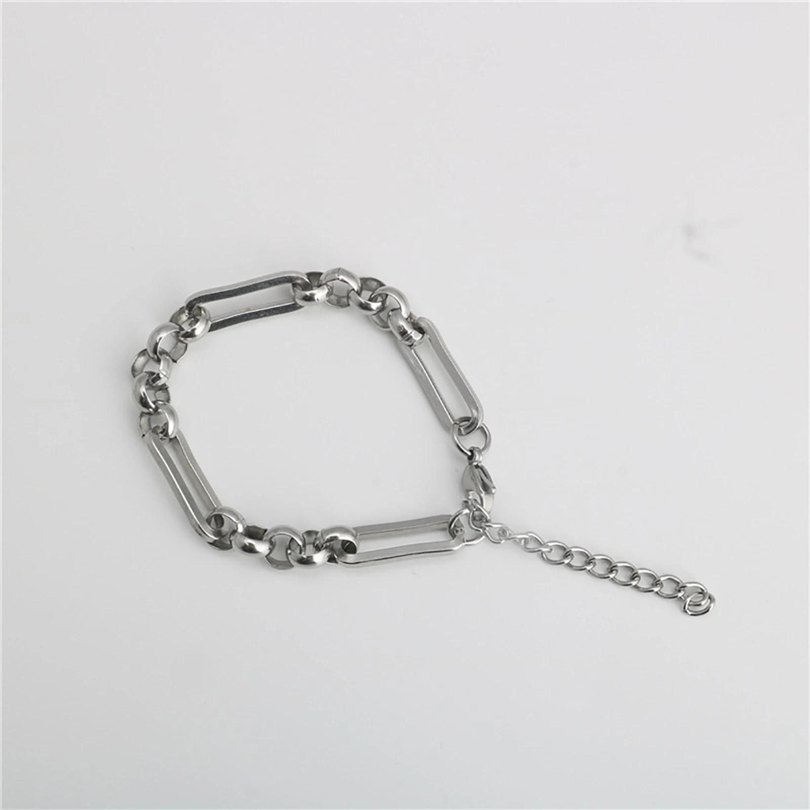 

New Vintage Stainless Steel Hollow Link ChainBracelets Silver Color 17.5cm Long For Women Men Bracelets Fashion Jewelry