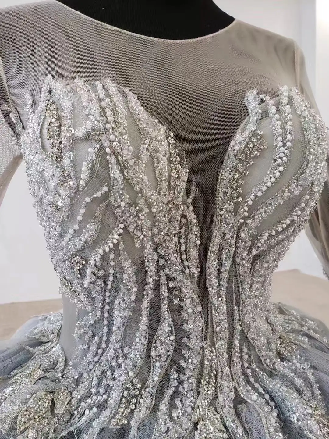 

Prom Dresses 2020 Lace Appliques 3d Flowers High Quality Custom Made Sweetheart Tulle Lace Up Back Layers Skirt Ball Gown