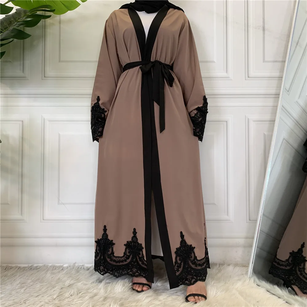 

Middle East Fashion Ramadan Patchwork Lace Long Cardigan Muslim For Women Dubai Abaya Maxi Robe Kimono Turkish Islamic Clothing