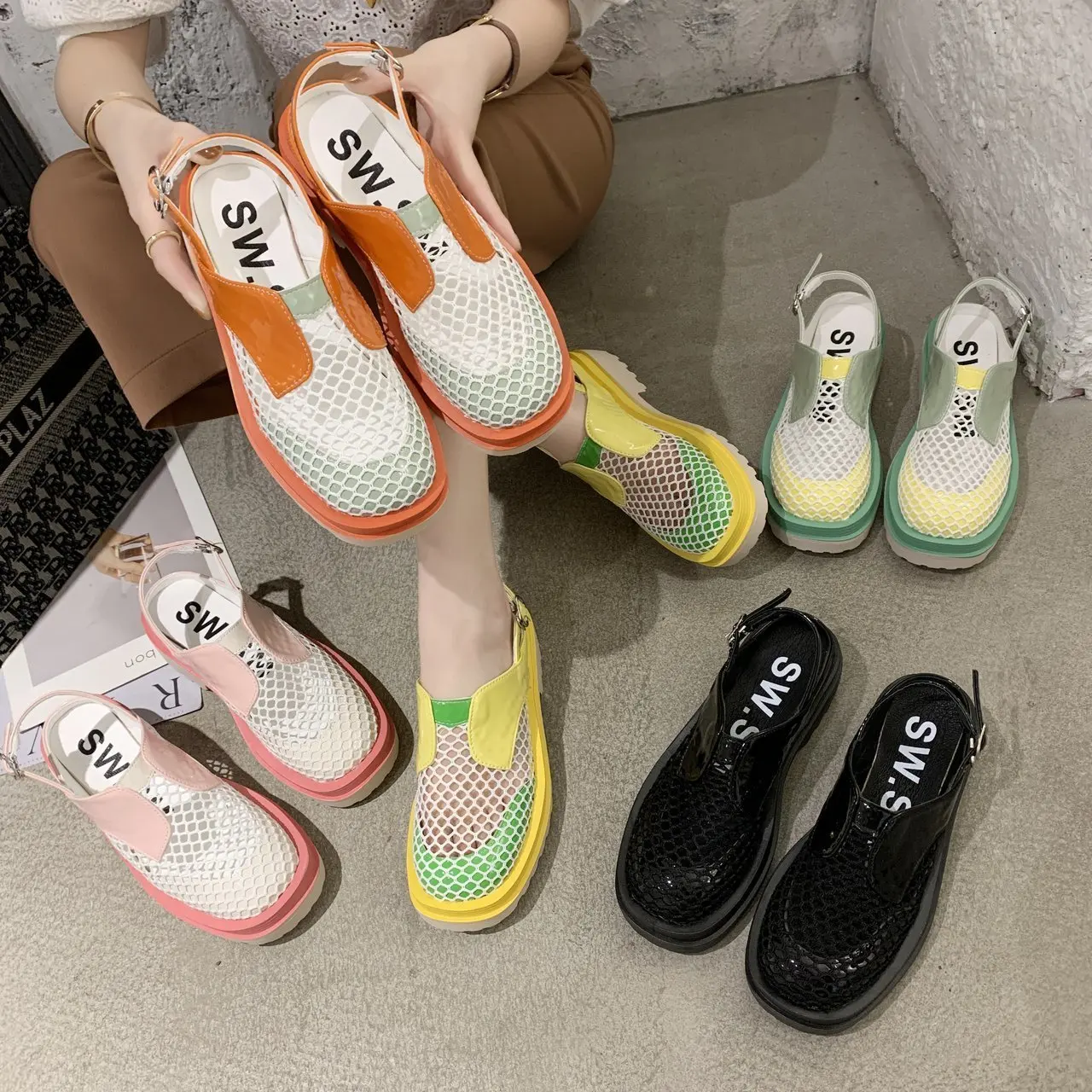 

Round Toe Mesh Single Shoes Women's Shoes 2021 Spring and Summer New Baotou Sandals Wear-resistant Non-slip Platform Shoes