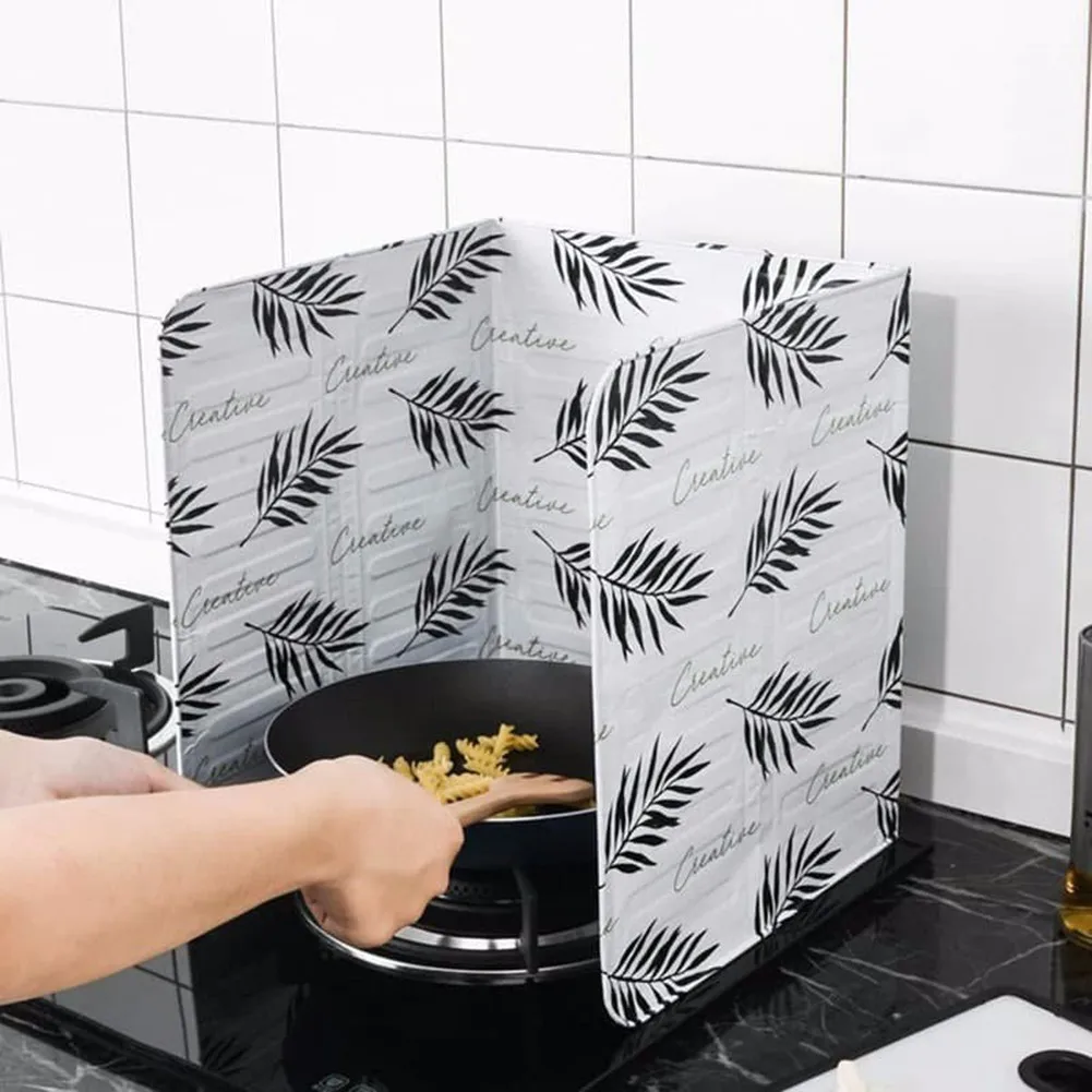 

Wall Oil Splash Proof Baffle Frying Pan Divider Protection Screen Anti Splatter Aluminum Foil Shield Splatter Screen Gas Stove