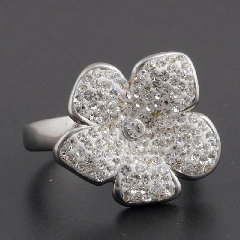 

European And American Stainless Steel Ladies Ring Titanium Steel Micro-inlaid Flower Ring Female Factory Direct Sales