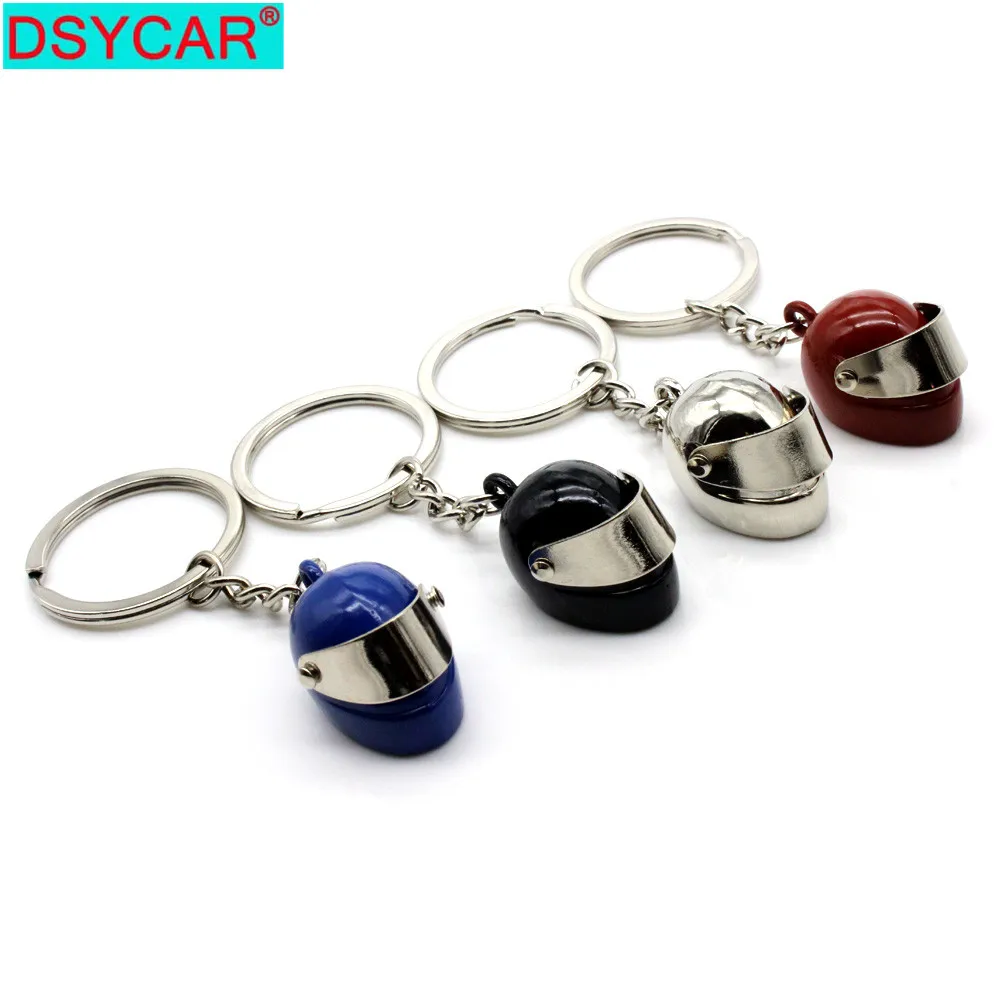 

DSYCAR 1Pcs Metal Keychain Motorcycle Helmet Key Chain Keyring Pendant for Women Men Purse Hand Bag Car Accessories