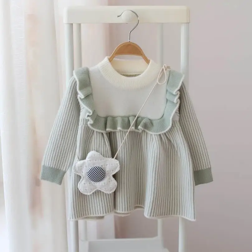 Новое трикотажное платье для маленьких девочек осенне зимняя одежда топы