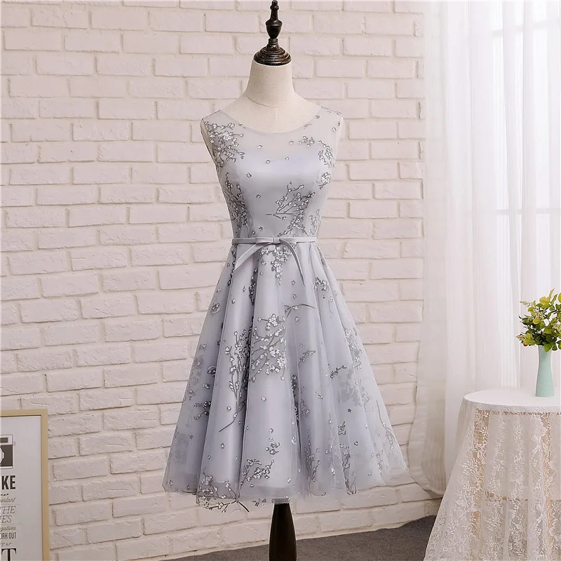 

Сезон весна; Новинка; Платье подружки невесты Свадебная вечеринка платья Симпатичные женские туфли с цветочным принтом и юбка с кружевом се...