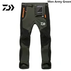 Зимние теплые эластичные брюки-карго, мужская спортивная флисовая одежда Daiwa для рыбалки, водонепроницаемые брюки с мягкой оболочкой, мужские тактические рабочие брюки