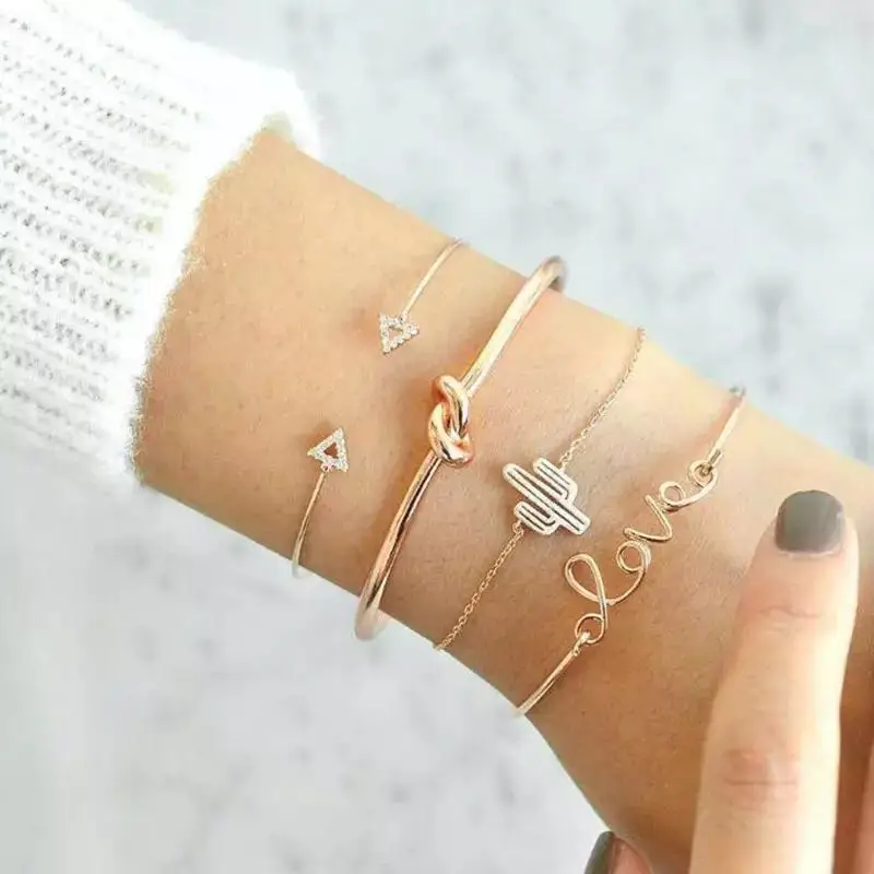 

Retro Boho Knotted Cactus Triangle LOVE Letter Cuff Open Bracelet for Women Gold Color Chain Bracelets Set Bangles Jewelry