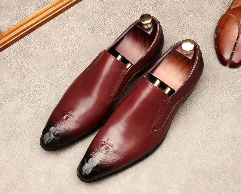

2021 Italian Shoes Mens Loafers Genuine Leather Black Wine Red Slip On Men's Dress Shoes Party Elegant Casual Business Shoes