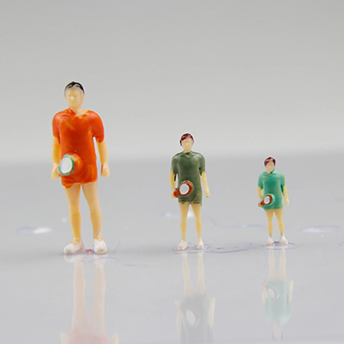 

5Pcs 1:75 1:100 Scale Fitness Sports Figure Model for DIY Architecture Sand Table - Random Color and Type