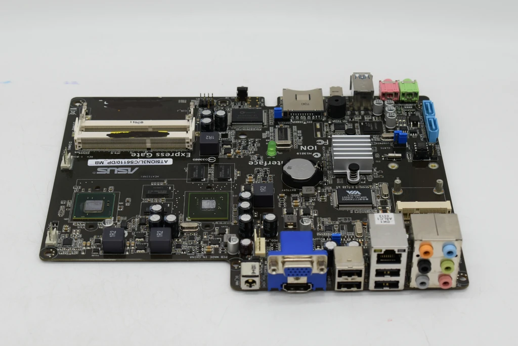 Для ASUS AT5ION3L/S1-AT5NM10E/DP_MB estio CS6110 Mini-ITX оригинальная подержанная материнская плата
