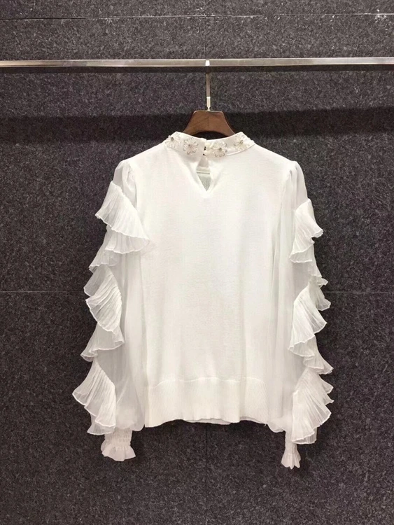 

2020 autumn new women's fashion round neck beaded irregular ruffle stitching decorative long-sleeved shirt 1114