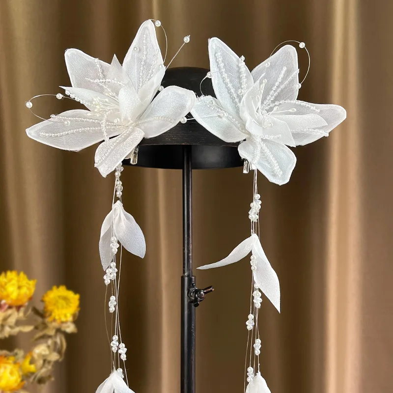

2pcs Korean Pearl Hand-stringed Beaded Hair Clip Bride side hair decoration Wedding Hair Accessories