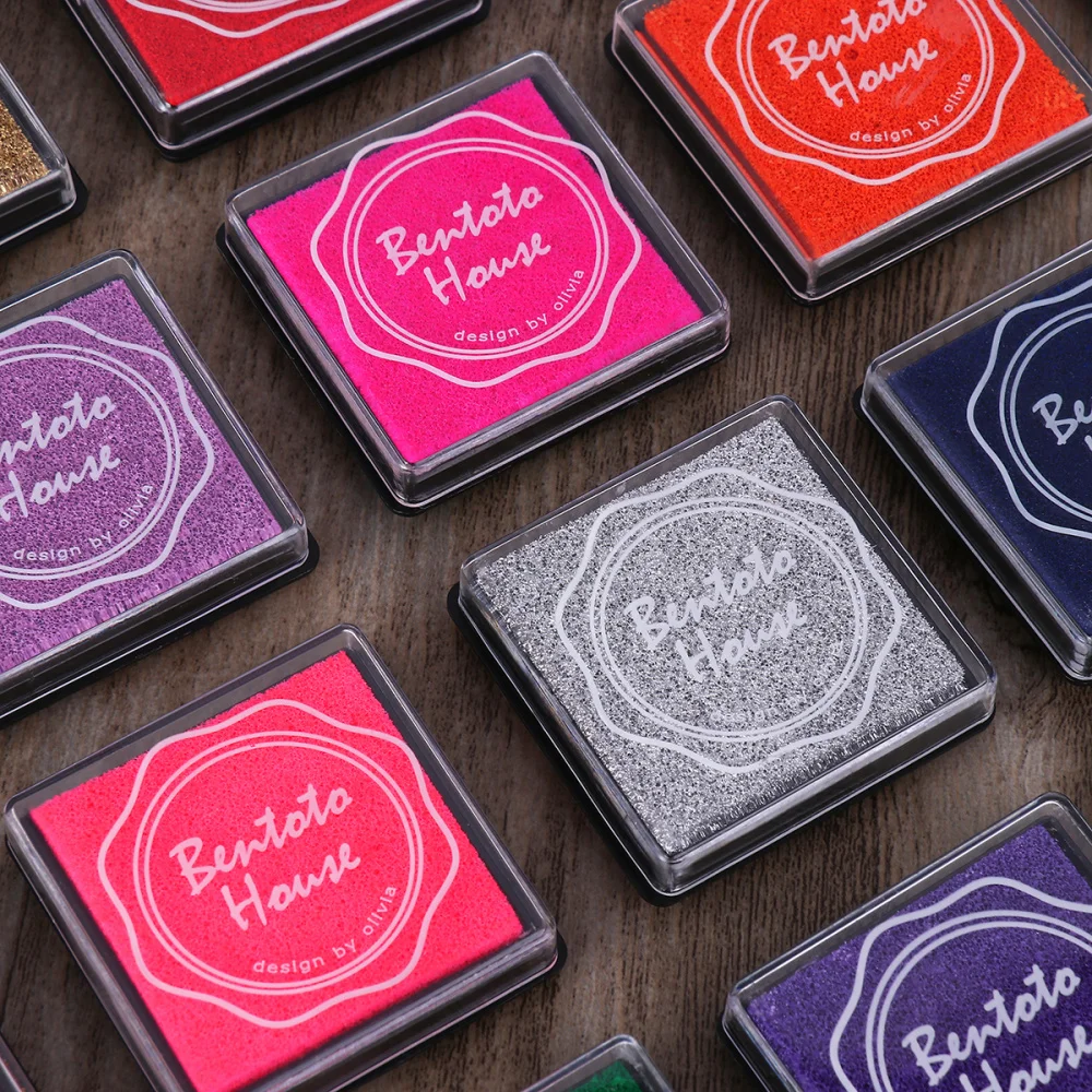 

ULTNICE 20pcs Multi-colored Giant Ink Pads Stamp Pads for DIY Craft Scrapbooking Finger Paint Ink Pad Set