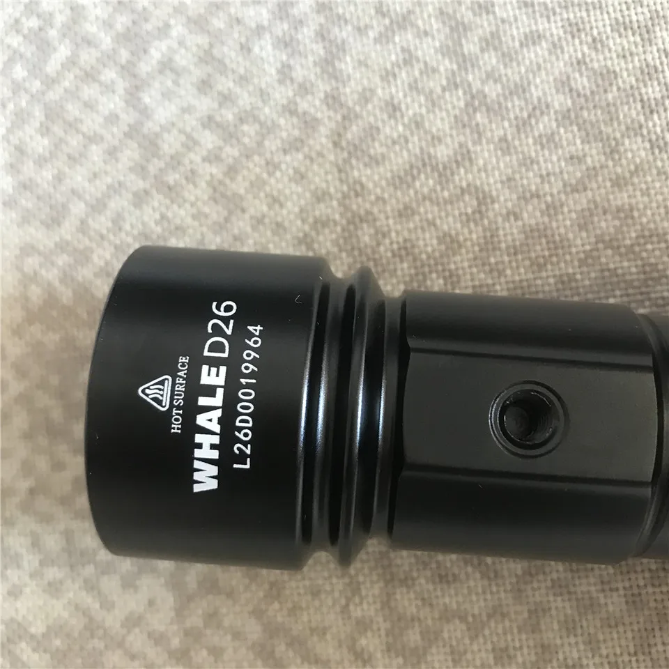 Xtar D26 1100 Cree XM-L2 мощный светодиодный светильник для дайвинга 18650 18700 26650 вращающийся Подводный фонарь с резьбовым отверстием для штатива