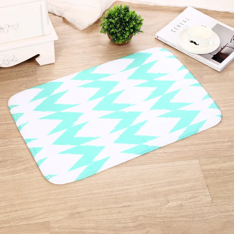 Фланелевая пижама с геометрическими полосами печатных ковриков на коврике