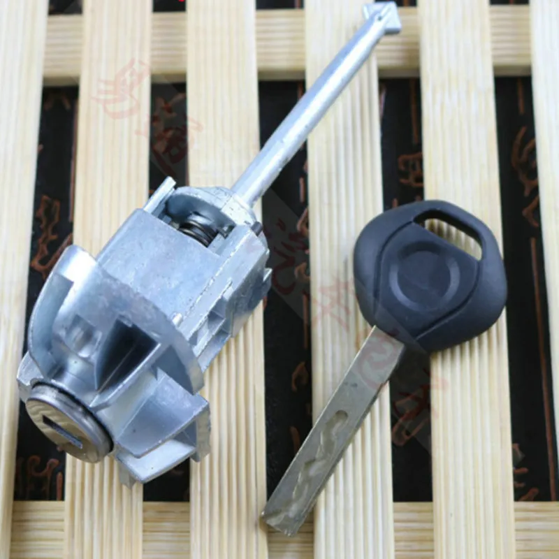 

Auto left door lock cylinder for BMW X6