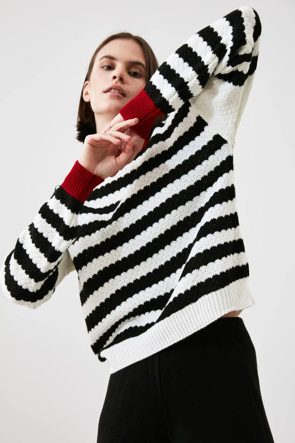 

Trendyol Striped Knitwear Sweater TWOAW21KZ2863