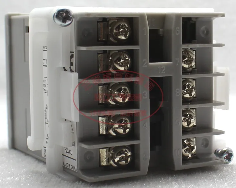 Оригинальный цифровой дисплей OMRON регулятор температуры Q1TC R1P Q1P дополнительная