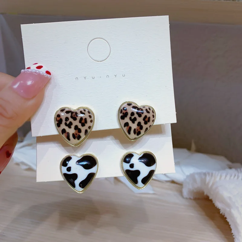 

Необычные серьги 2021, новые простые серьги в Корейском стиле, Женская Геометрическая бижутерия в форме сердца с леопардовым принтом коровы и...