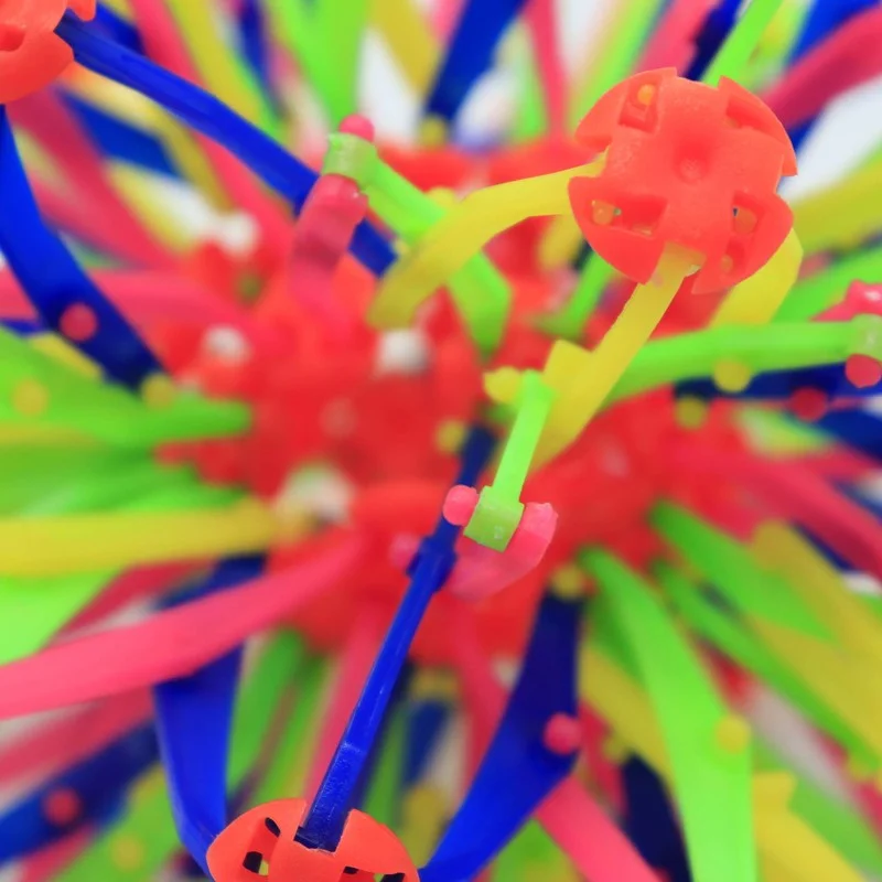 Цельный тянущийся раздвижной мяч игрушки для малышей разноцветный бросания