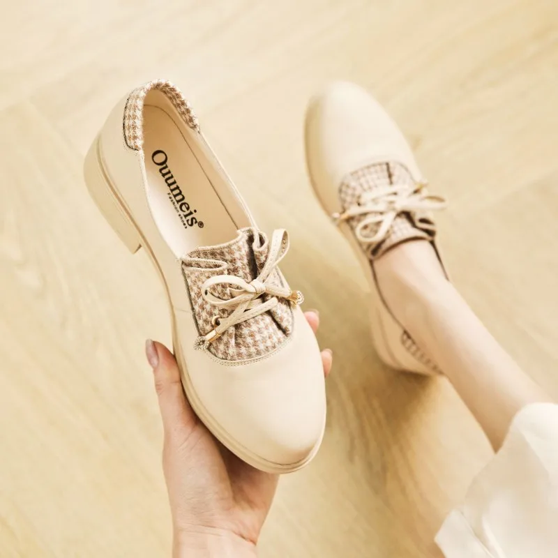 

Новинка 2021, женские туфли-лодочки на толстом квадратном каблуке 4 см, маленькие кожаные туфли в британском стиле, женская обувь для офиса и о...