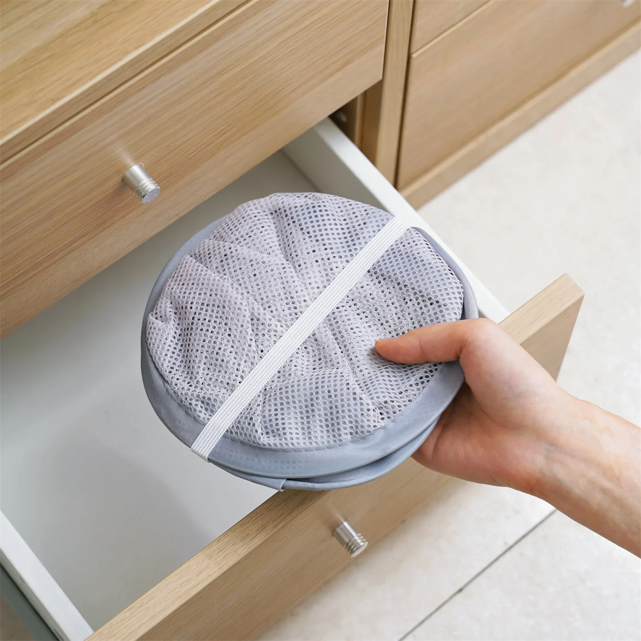 

Foldable Dirty Laundry Basket Bathroom Mesh Bag for Bath Toys Bag Washing Underwear Sundries Storage Baskets Household Organizer