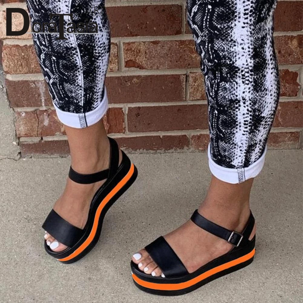 

Big Size 35-43 New Ladies Flat Platform Summer Sandals Mixed Colors Wedges Sandals Women 2021 Casual Light Beach Shoes Woman
