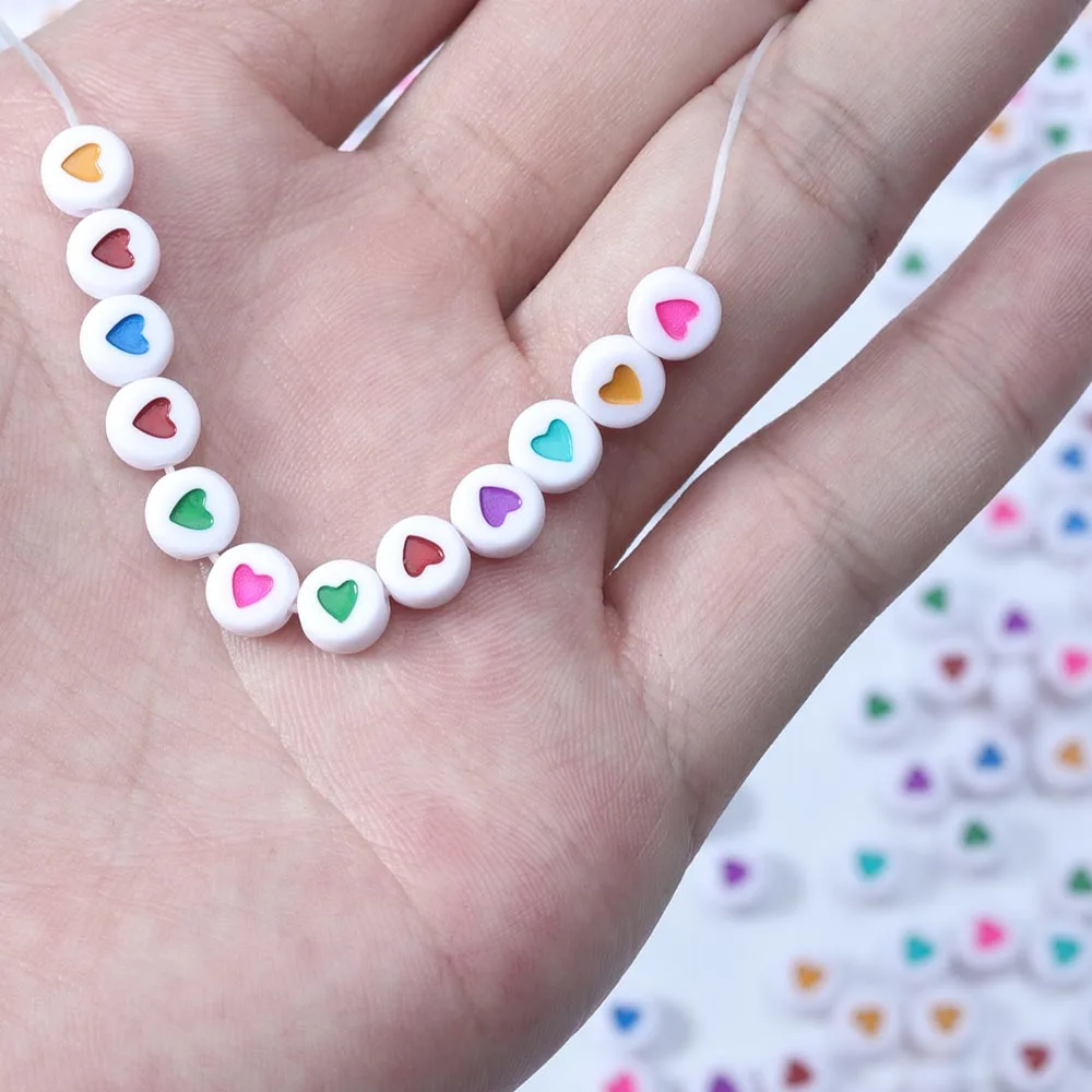 

Lacoogh 100Pcs Dia 7mm Hole 2mm Acrylic Flat Letter Carving Round Beads Fashion Jewelry Love Heart For DIY Craft &Jewelry Making