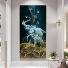 Настенная картина Слон с абстрактными золотыми линиями