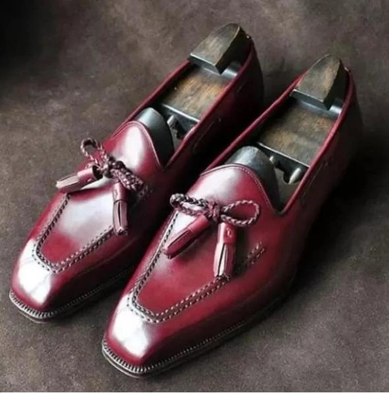 

Men Dress Shoes Casual Business Fashion Pu Leather Low Heel Slip-on Shoes Male Retro Classic Trendy Men's Loafers KN022