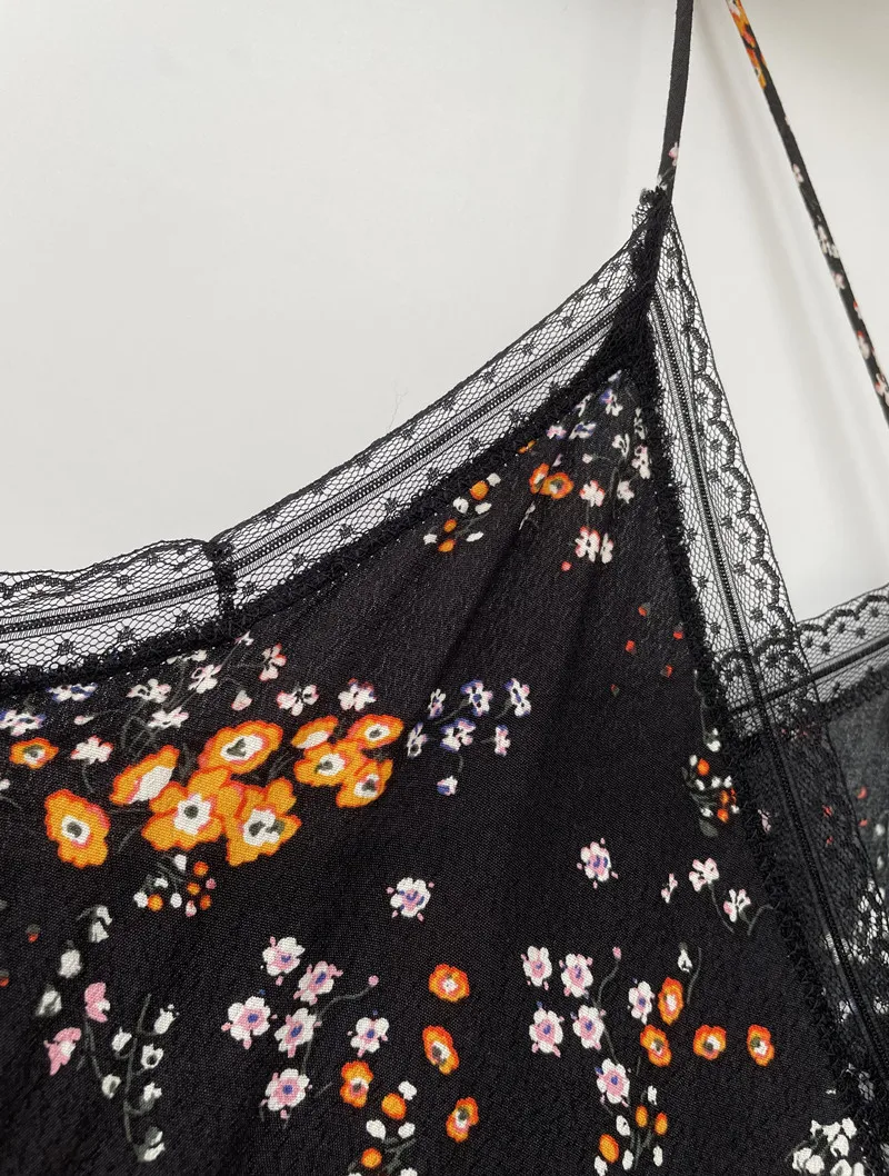 

Viscose Women Off-Shoulder Sling Dresses Irregular Lace Stitching Sexy Sleeveless Summer 2021 Ladies High Waist Midi Robe