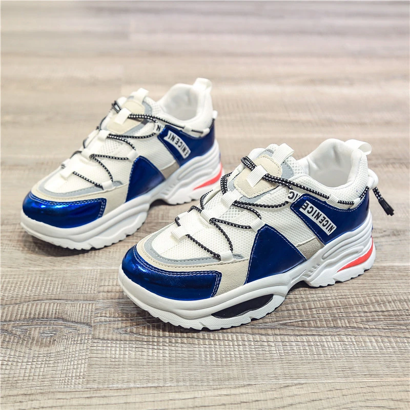 Женские кроссовки на массивной платформе повседневные танкетке