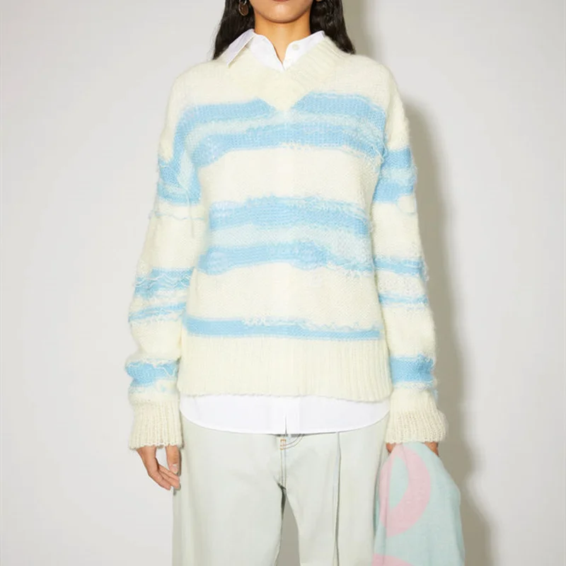 

Новинка 2021, Женский трикотажный свитер с V-образным вырезом, женский свободный джемпер с дырками и длинным рукавом, Женский трикотажный пуло...