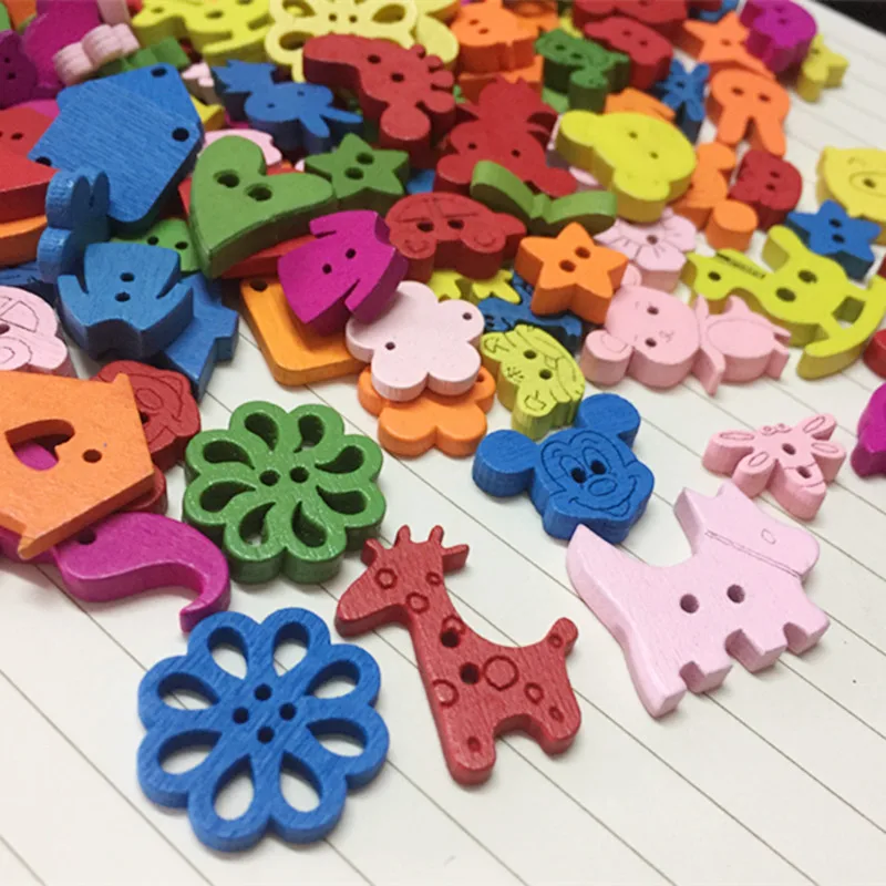 

100PCS Wood Multicolor Buttons for Crafts Buttons Craft Buttons Assorted Sizes Art Button for DIY Crafts Decoration Sewing