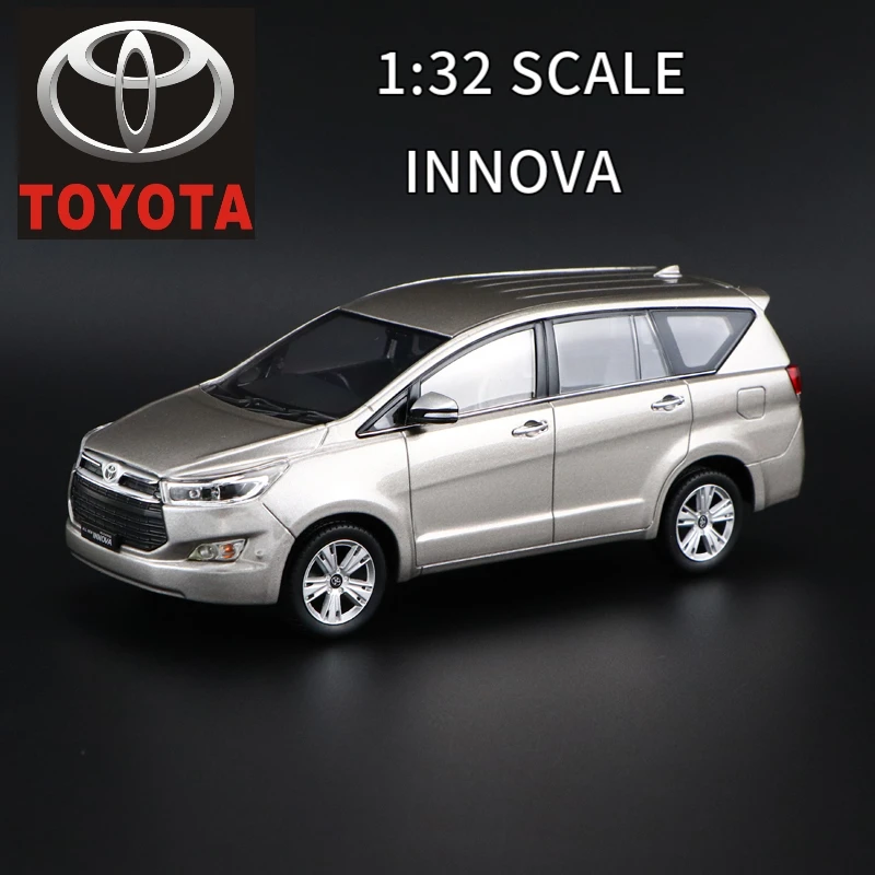 Масштаб 1:32 TOYOTA KIJANG INNOVA LET's GO BEYOND Коллекция редких металлических моделей