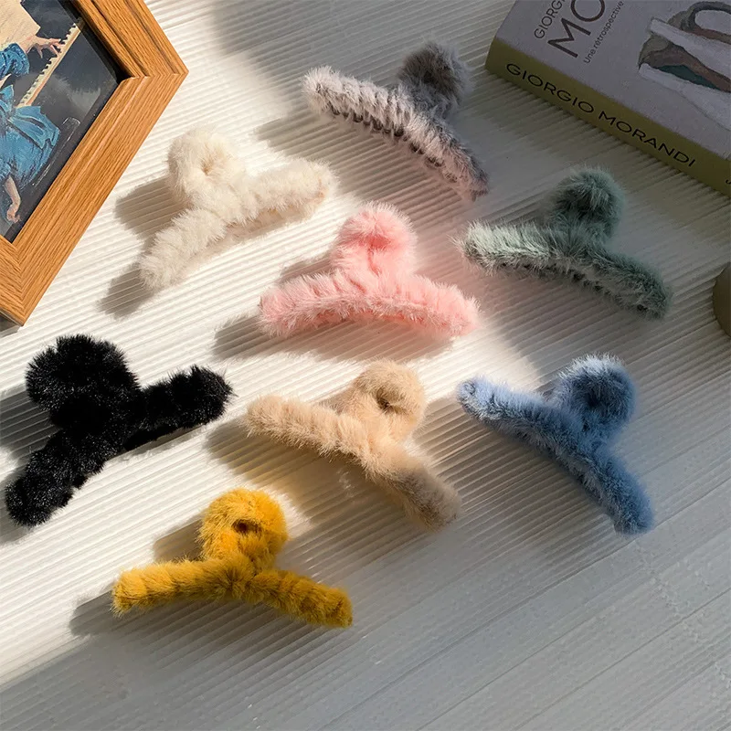 

Korean Plush Hair Clip Faux Fur Hair Claws Combs Clamps Autumn Winter Hairpins Barrette Fashion Women Hairgrips Hair Accessories