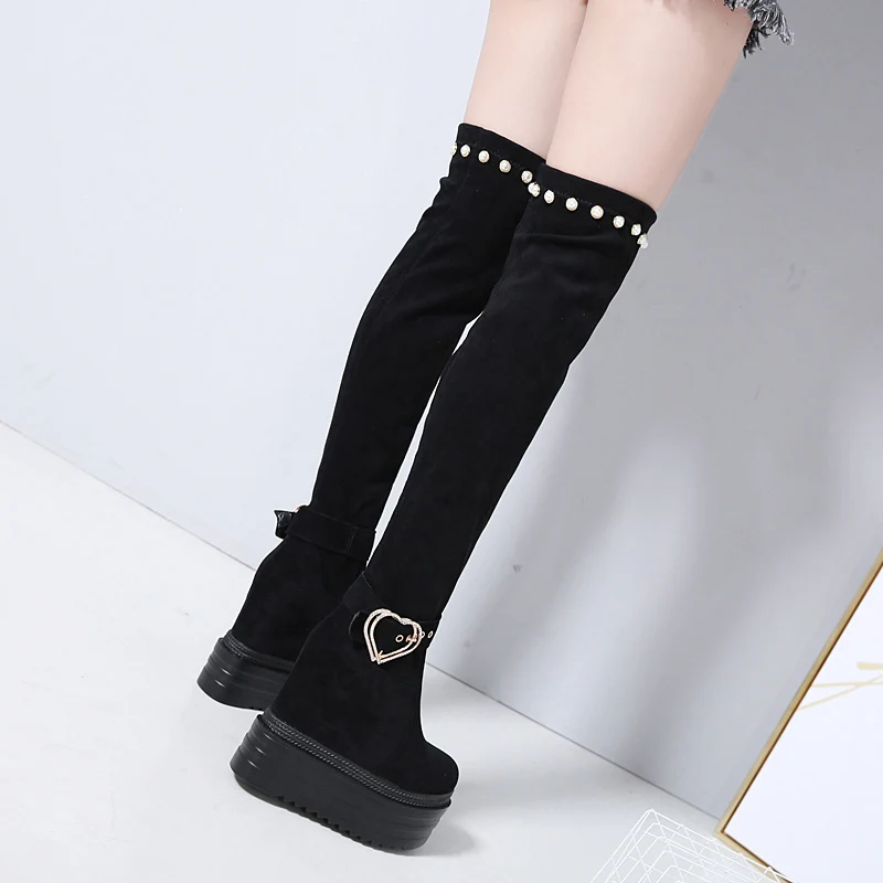 

Новинка зимние женские сапоги модные замшевые сапоги выше колена 13 см Корейская версия сапоги на толстой подошве с бархатной подкладкой