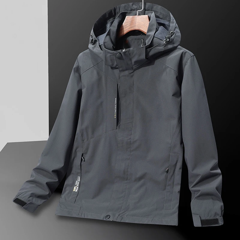 

Coats & Jackets