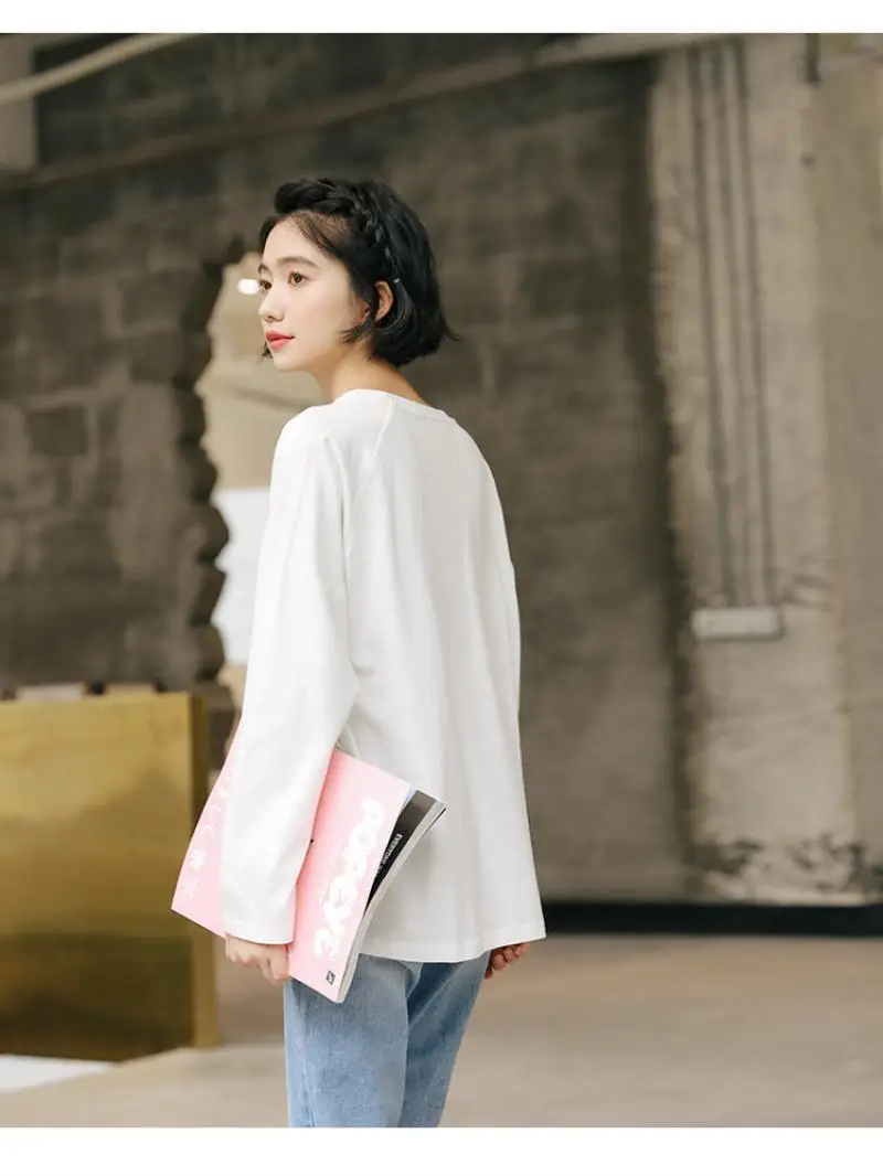 

2021 Spring T-shirt ladies long-sleeved bottoming casual and comfortable home wear T-shirt solid color outing ladies clothing